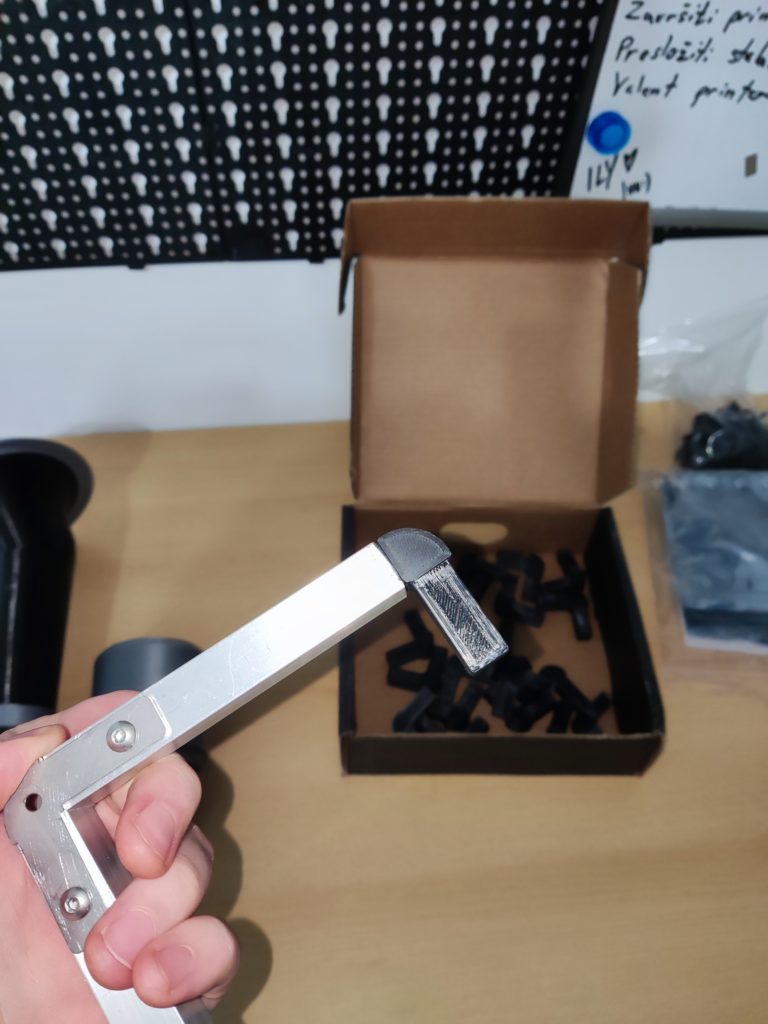 Kutovi za aluminijske cijevi